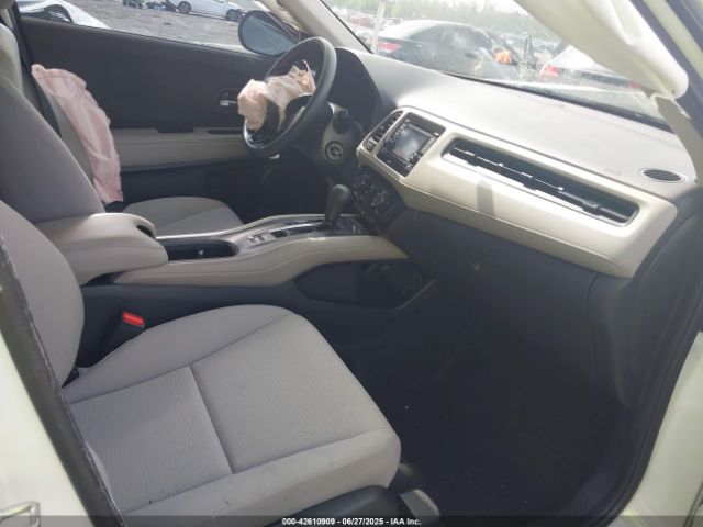 2022 HONDA HR-V 3CZRU5H37NM701012 Photo 4
