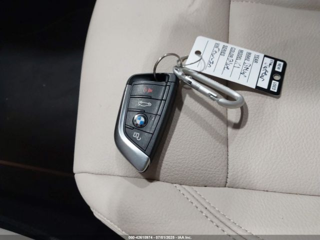 2020 BMW X1 WBXJG7C02L5R42999 Photo 10