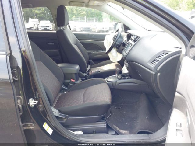 2017 MITSUBISHI OUTLANDER SPORT JA4AR3AU6HZ037133 Photo 4