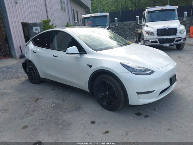 2022 TESLA MODEL Y 7SAYGDEEXNA012630