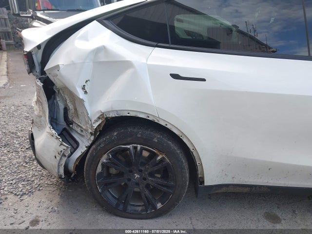 7SAYGDEEXNA012630 Tesla Model Y