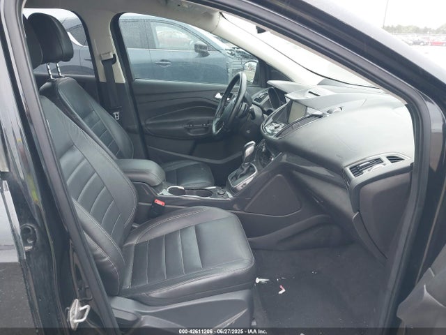 42611206 :رقم المزاد ، 1FMCU0JX4EUB00627 vin ، 2014 Ford Escape Titanium مزاد بيع