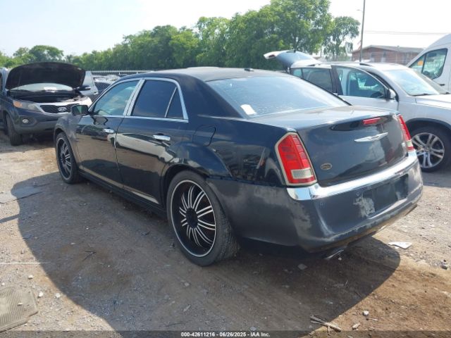 2011 CHRYSLER 300 2C3CA5CG7BH594198 Photo 2