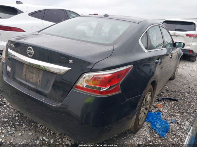 1N4AL3AP3FN871369 Nissan 2015