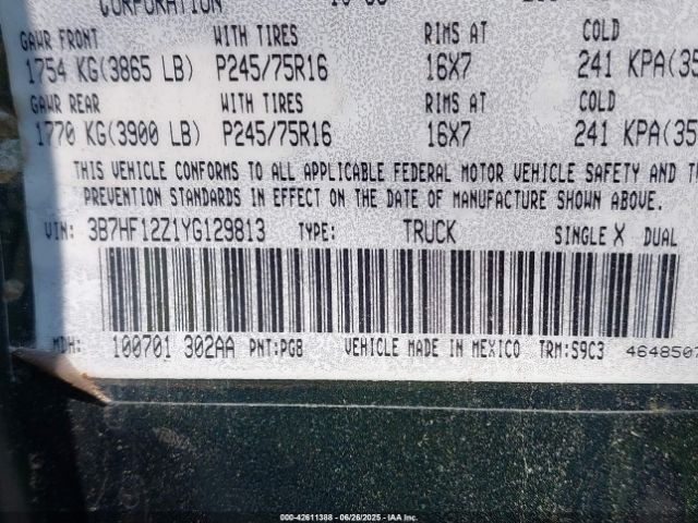 2000 DODGE RAM 1500 3B7HF12Z1YG129813 Photo 8