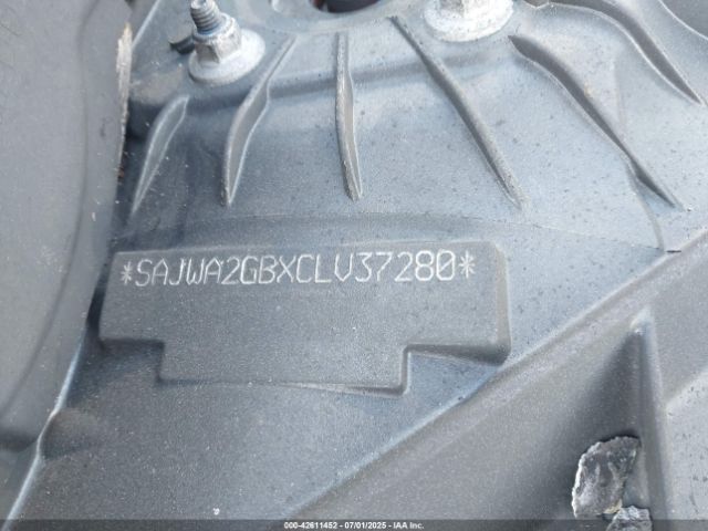 2012 JAGUAR XJ SAJWA2GBXCLV37280 Photo 8