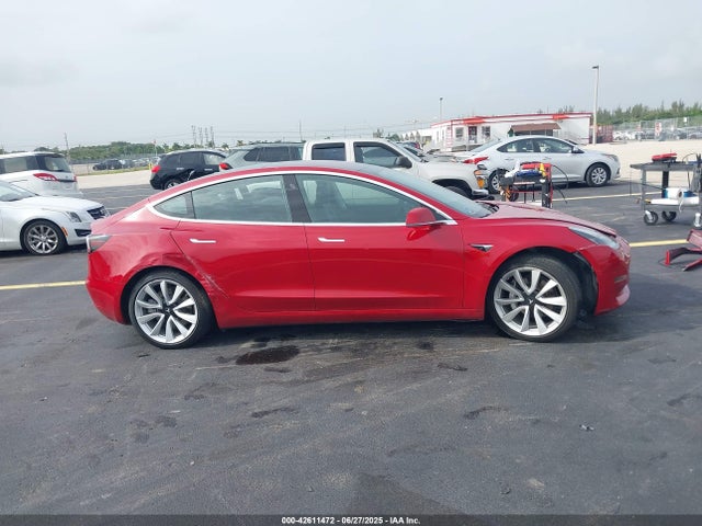 5YJ3E1EA7JF061483 Tesla MODEL 3