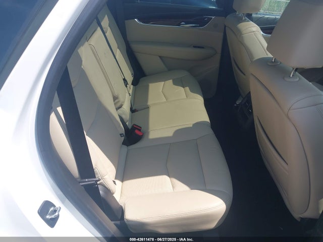 2018 CADILLAC XT5 1GYKNCRS7JZ237480 Photo 7