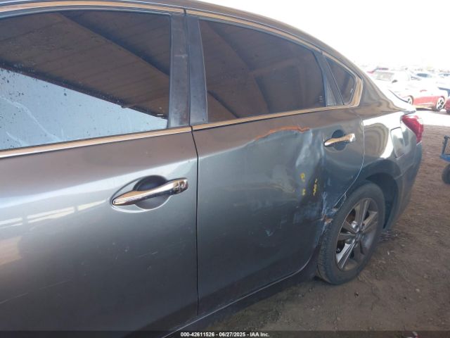2017 NISSAN ALTIMA 1N4AL3AP4HN348851 Photo 5