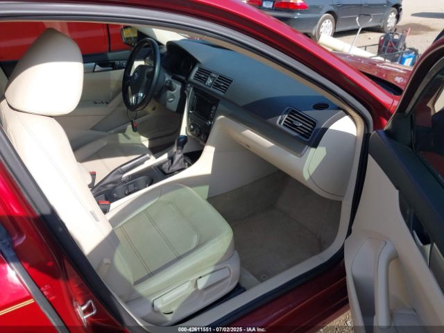 2015 VOLKSWAGEN PASSAT 1VWAT7A37FC085923 Photo 4