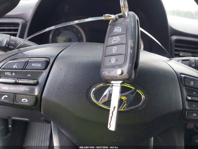 2019 HYUNDAI VELOSTER KMHTG6AF5KU017950 Photo 10