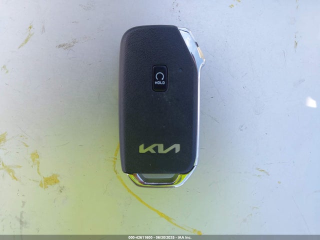 42611600 :رقم المزاد ، KNDJ33AU8S7255388 vin ، 2025 Kia Soul Ex مزاد بيع