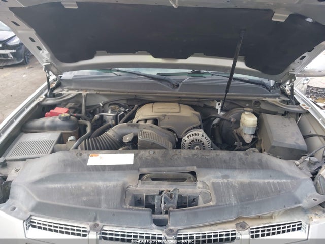 2011 CADILLAC ESCALADE 1GYS3AEF9BR268475 Photo 9