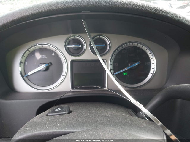 2011 CADILLAC ESCALADE 1GYS3AEF9BR268475 Photo 6