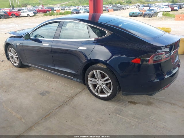 2014 TESLA MODEL S 5YJSA1H16EFP32246 Photo 2