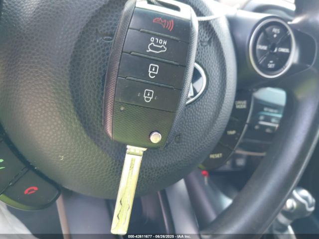 2018 KIA SOUL KNDJN2A23J7512684 Photo 10