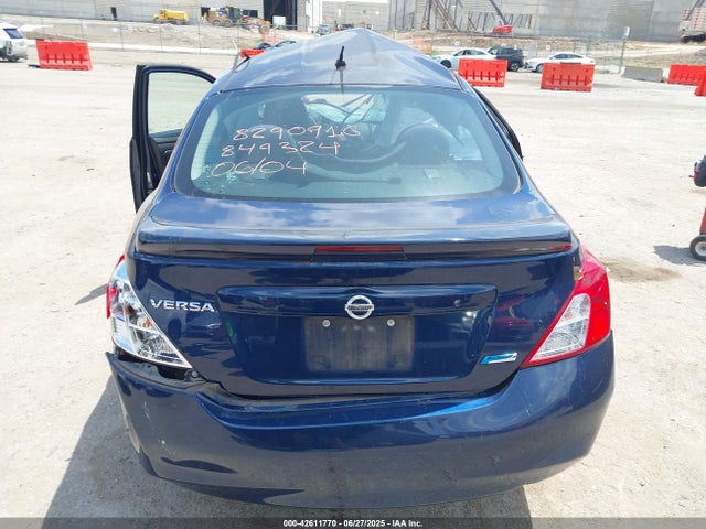 3N1CN7AP6EL849324 Nissan 2014