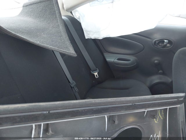 3N1CN7AP6EL849324 Nissan 2014
