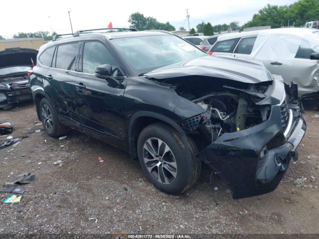 2022 TOYOTA HIGHLANDER 5TDGZRBH4NS596326