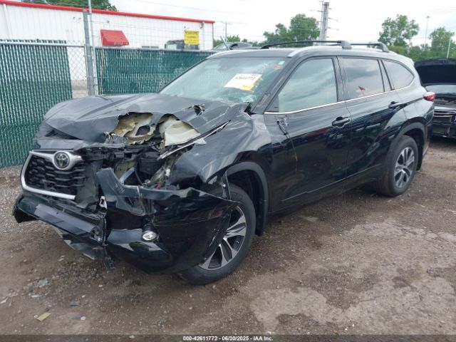 2022 TOYOTA HIGHLANDER 5TDGZRBH4NS596326 Photo 1
