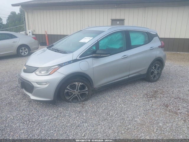 1G1FX6S06H4177400 Chevrolet 2017