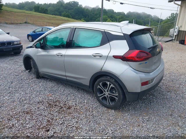 1G1FX6S06H4177400 Chevrolet 2017