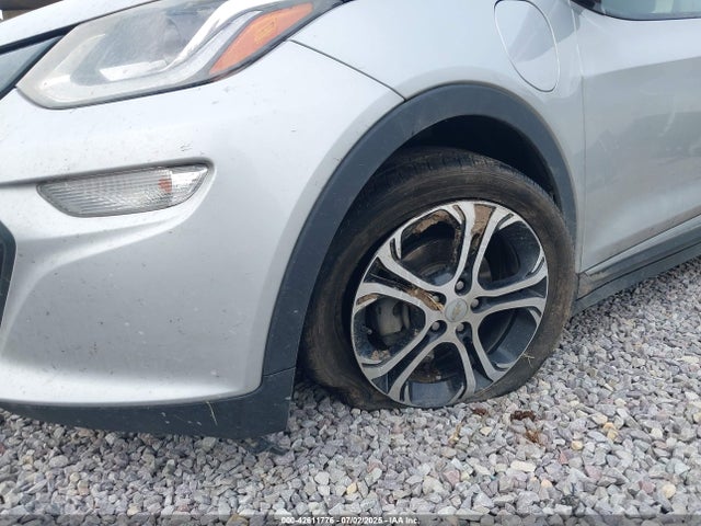 1G1FX6S06H4177400 Chevrolet 2017