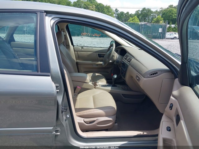 Продажа на аукционе авто 2003 Ford Taurus Ses, vin: 1FAFP55SX3A261976, номер лота: 42611790