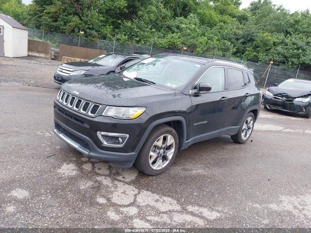 Jeep Compass 2020 3C4NJCCB3LT169096 Image 2