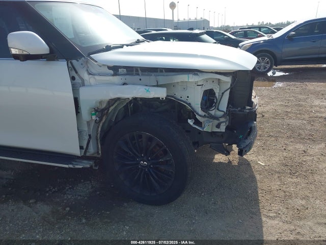 JN8AZ2NFXJ9664181 Infiniti QX80