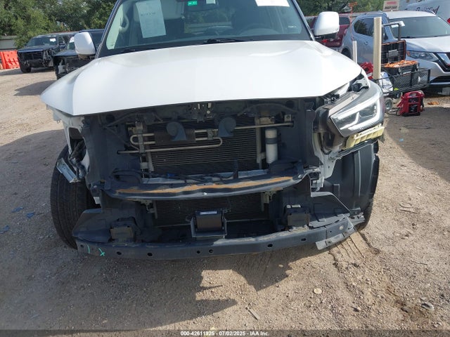 JN8AZ2NFXJ9664181 Infiniti QX80