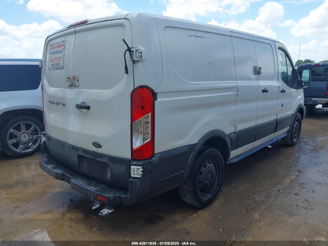 1FTNE1ZM0FKB08313 Ford 2015