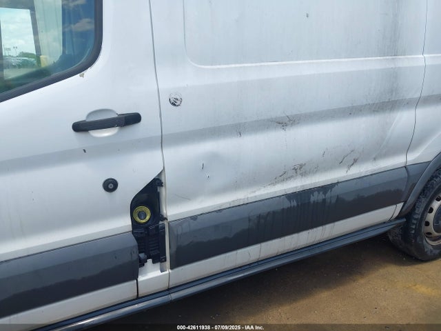 1FTNE1ZM0FKB08313 Ford 2015