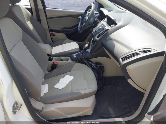 1FADP3K2XEL387343 Ford 2014