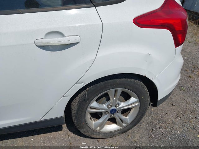 1FADP3K2XEL387343 Ford 2014