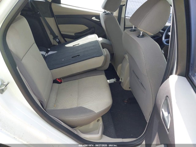 1FADP3K2XEL387343 Ford 2014