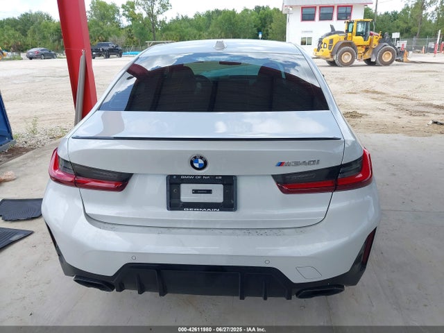 3MW49FS03P8D72923 BMW M340I