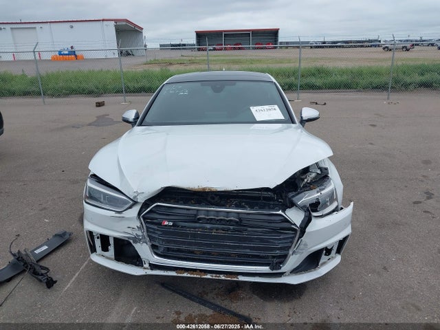 WAUB4CF58JA010446 Audi 2018