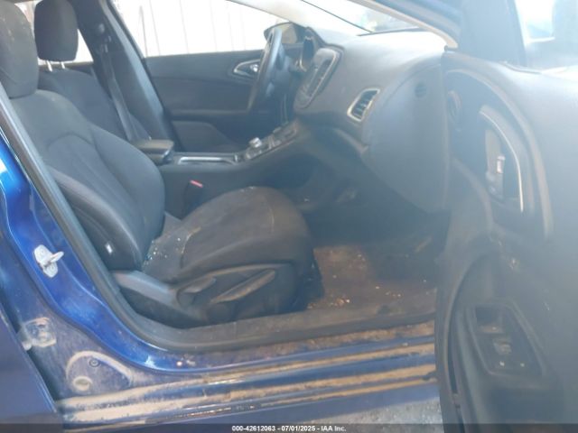 2015 CHRYSLER 200 1C3CCCAB8FN598361 Photo 4