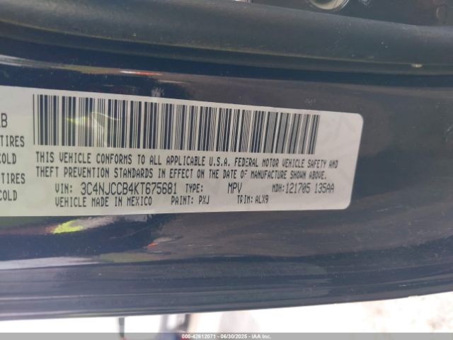 2019 JEEP COMPASS 3C4NJCCB4KT675681 Photo 8