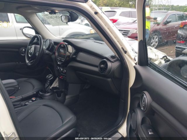 2019 MINI HARDTOP WMWXU1C59K2F81912 Photo 4