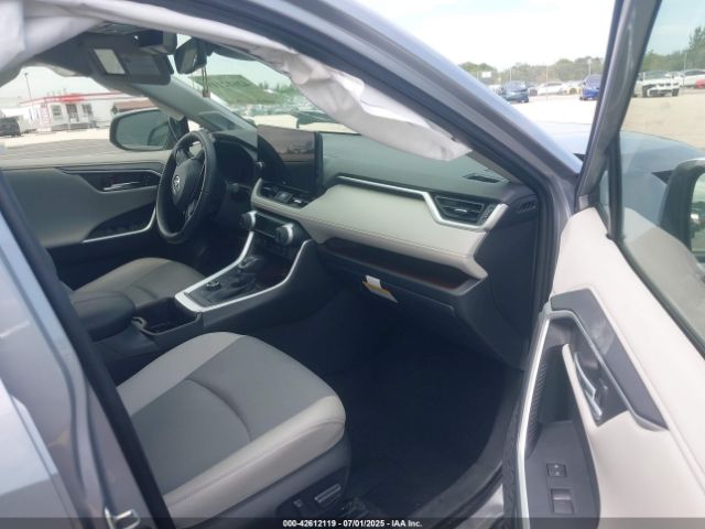2024 TOYOTA RAV4 HYBRID JTMD6RFV7RD137157 Photo 4