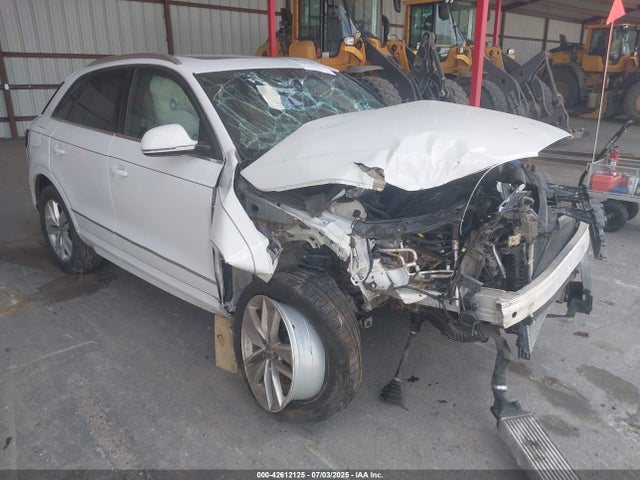 2018 AUDI Q3 WA1JCCFSXJR002867 Photo 0