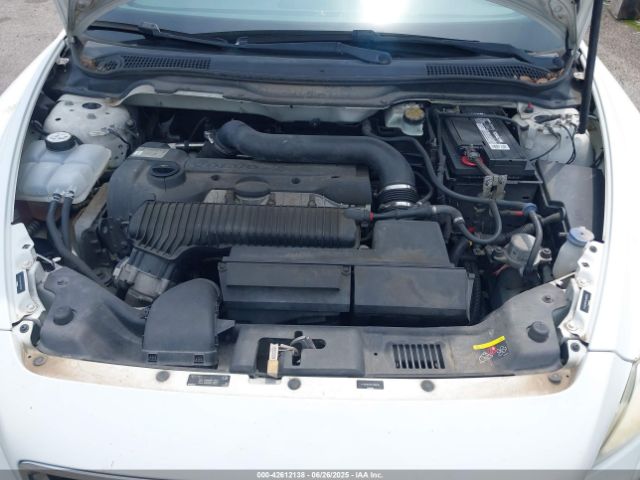 2011 VOLVO C70 YV1672MC1BJ109239 Photo 9