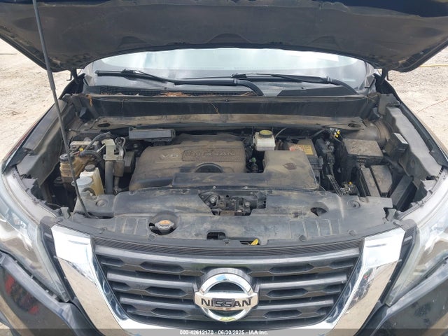 Nissan 2017 2017 5N1DR2MN7HC910579 Image 17