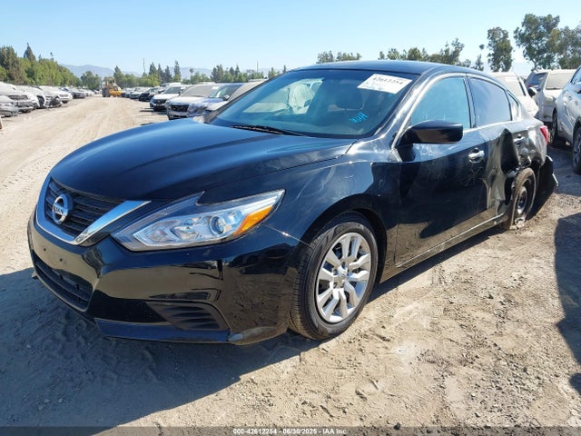 1N4AL3AP0HN365663 Nissan 2017