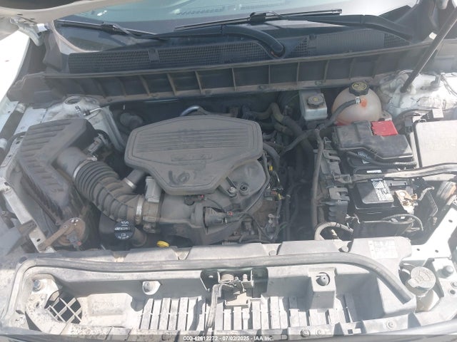 1GKKNMLS8KZ236428 GMC lgx - direct injection, variable valve timing, alum, gen 2