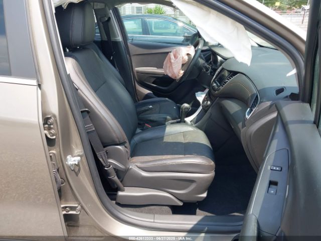 2020 CHEVROLET TRAX KL7CJLSB8LB347169 Photo 4