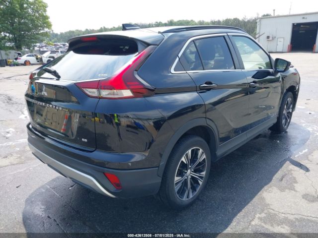 2022 MITSUBISHI ECLIPSE CROSS JA4ATWAA0NZ003015 Photo 3
