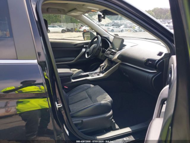 2022 MITSUBISHI ECLIPSE CROSS JA4ATWAA0NZ003015 Photo 4